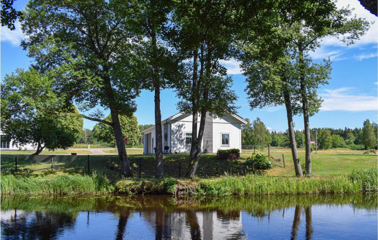 Beautiful Apartment In Lagan With House Sea View Eksteriør bilde