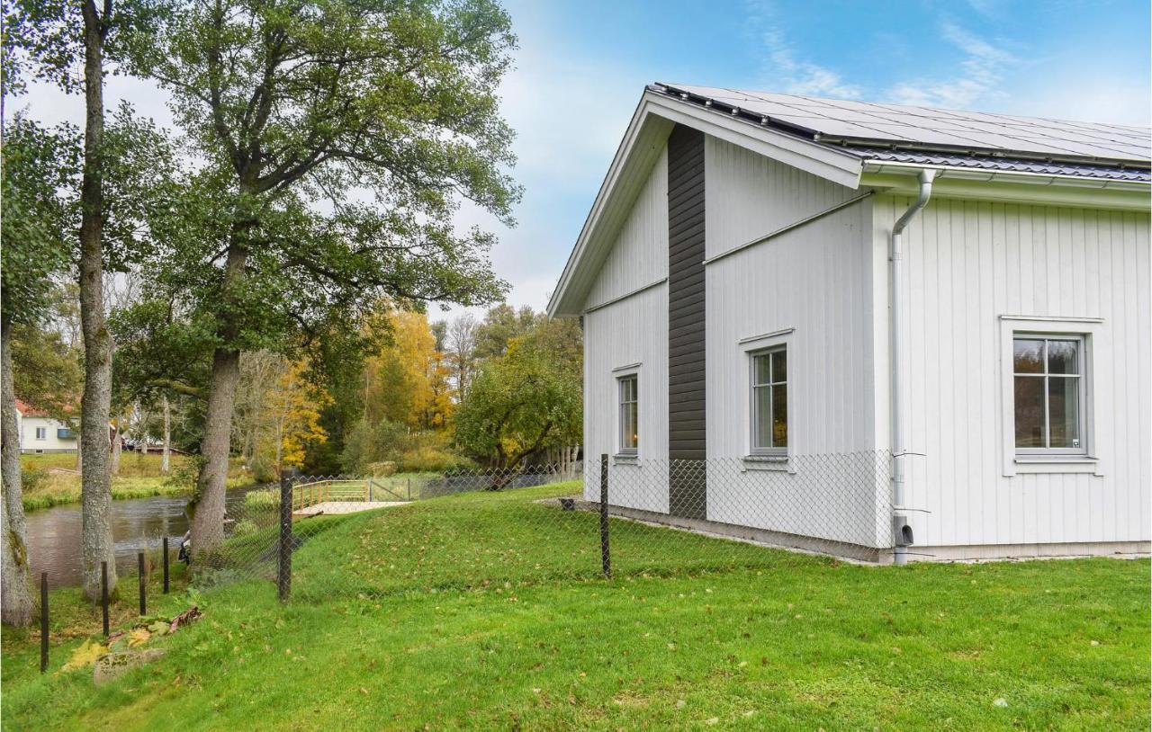 Beautiful Apartment In Lagan With House Sea View Eksteriør bilde
